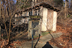 coop chicken hill island