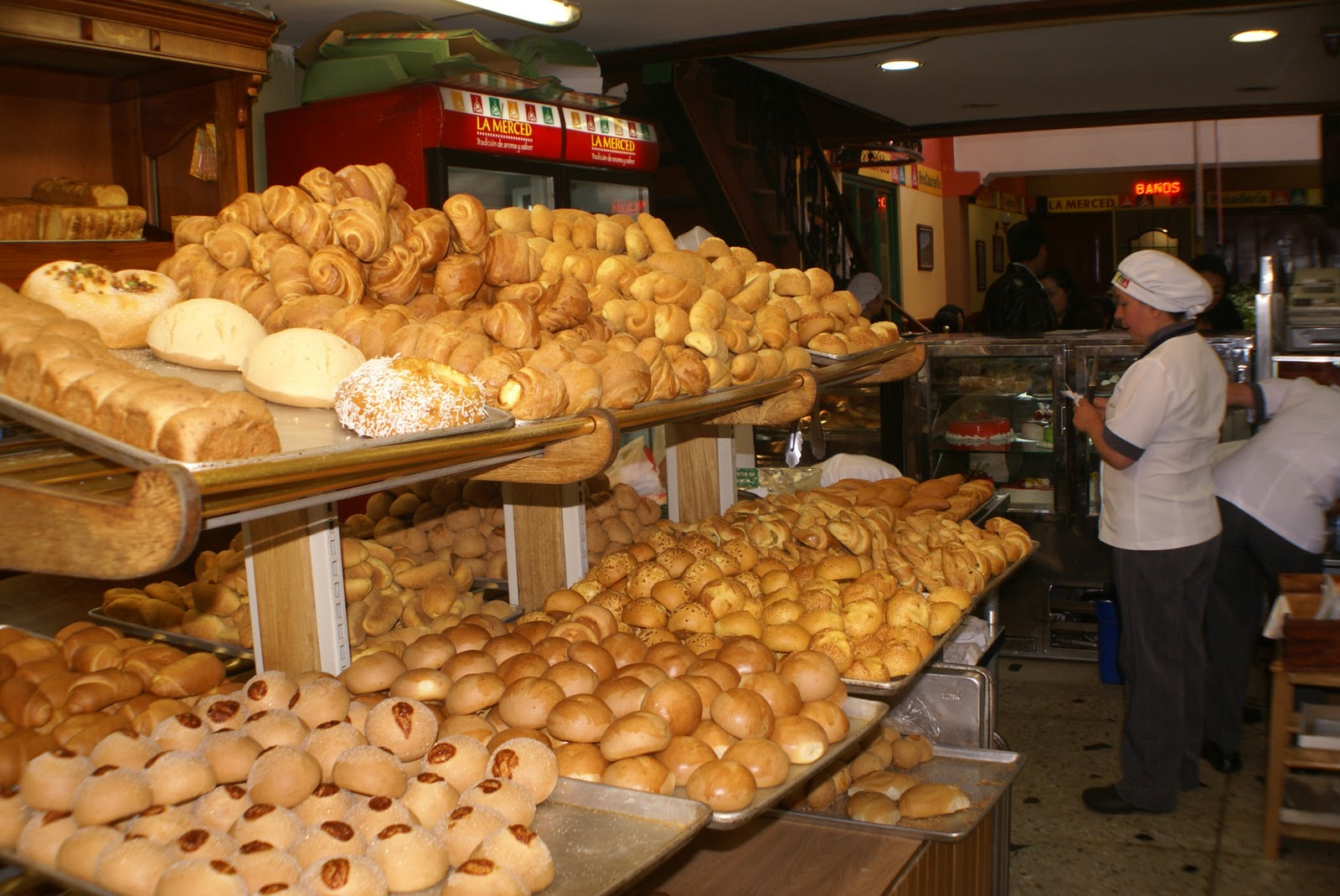 L a Merced Centro Nuestros Productos de Panaderia y Restaurante