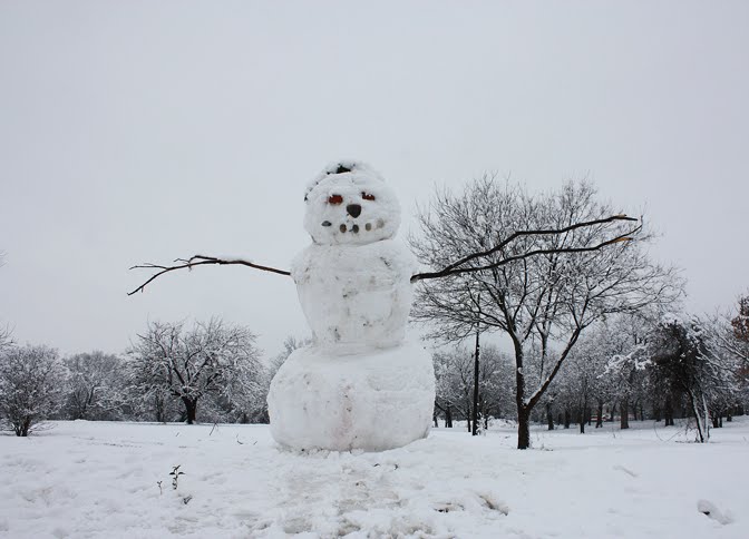 Yes, this snowman IS as big as it looks!