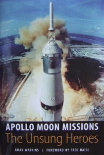 Il libro Apollo Moon Missions - The Unsung Heroes