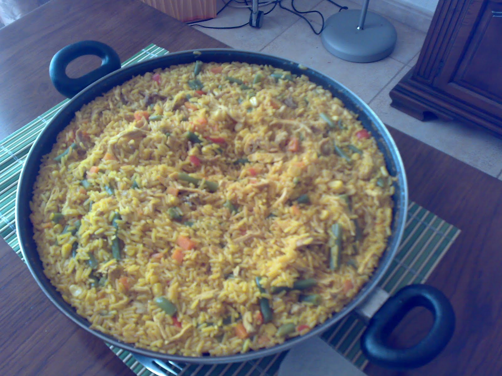 Arys Pan Cake & Catering ARROZ CON POLLO