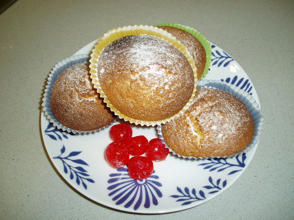  MAGDALENAS DE CHOCOLATE Y TROPEZONES 