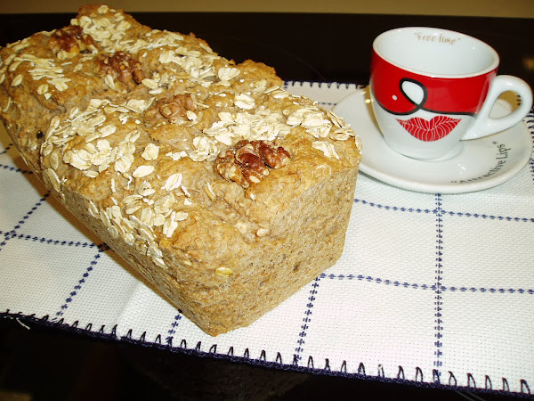  PAN INTEGRAL CON MUESLI Y AVENA 