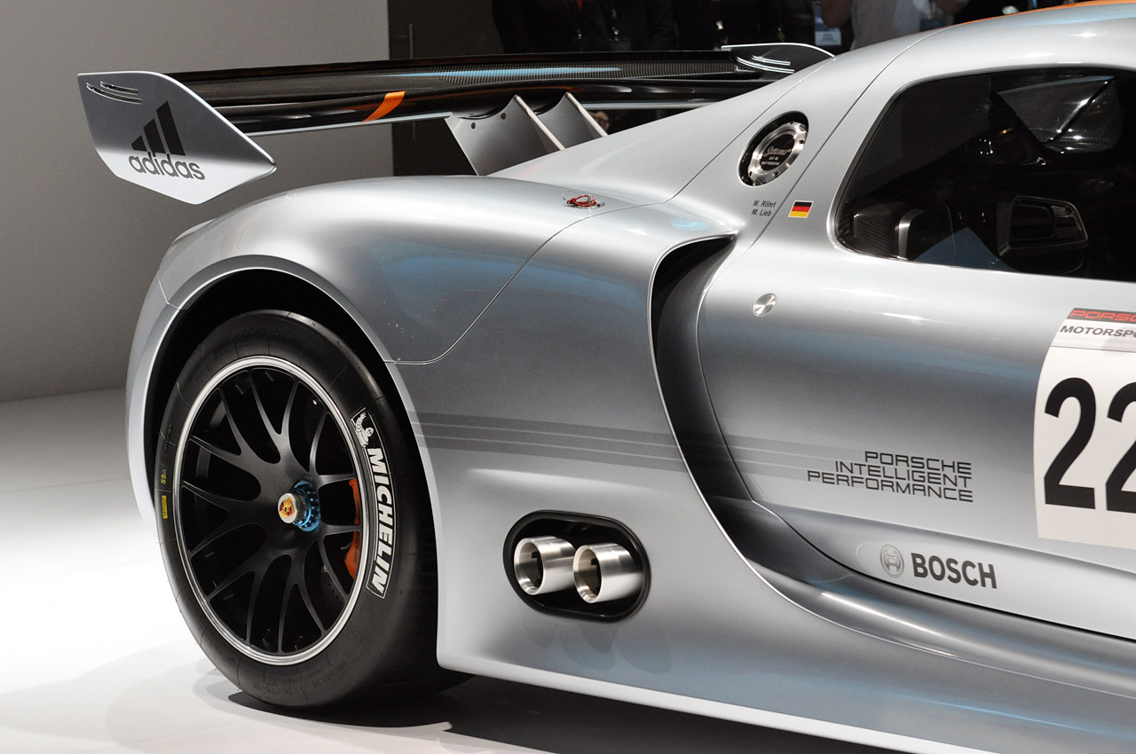 Porsche 918 2011 RSR