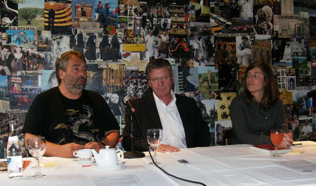 [EuropaGlénatBessondePrunelé.JPG]