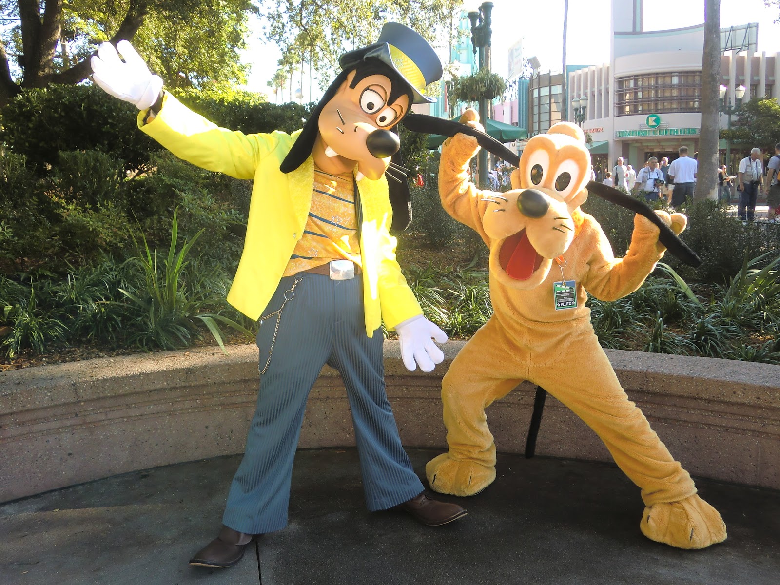 Unofficial Disney Character Hunting Guide: Disney's Hollywood Studios