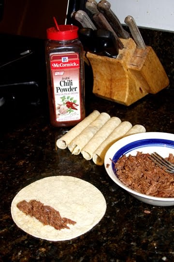 Vengan a Comer: Rolled Tacos
