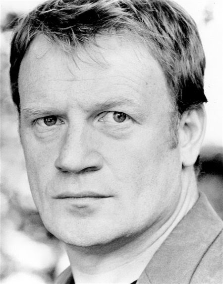 Mark Lewis Jones Mark Lewis Jones