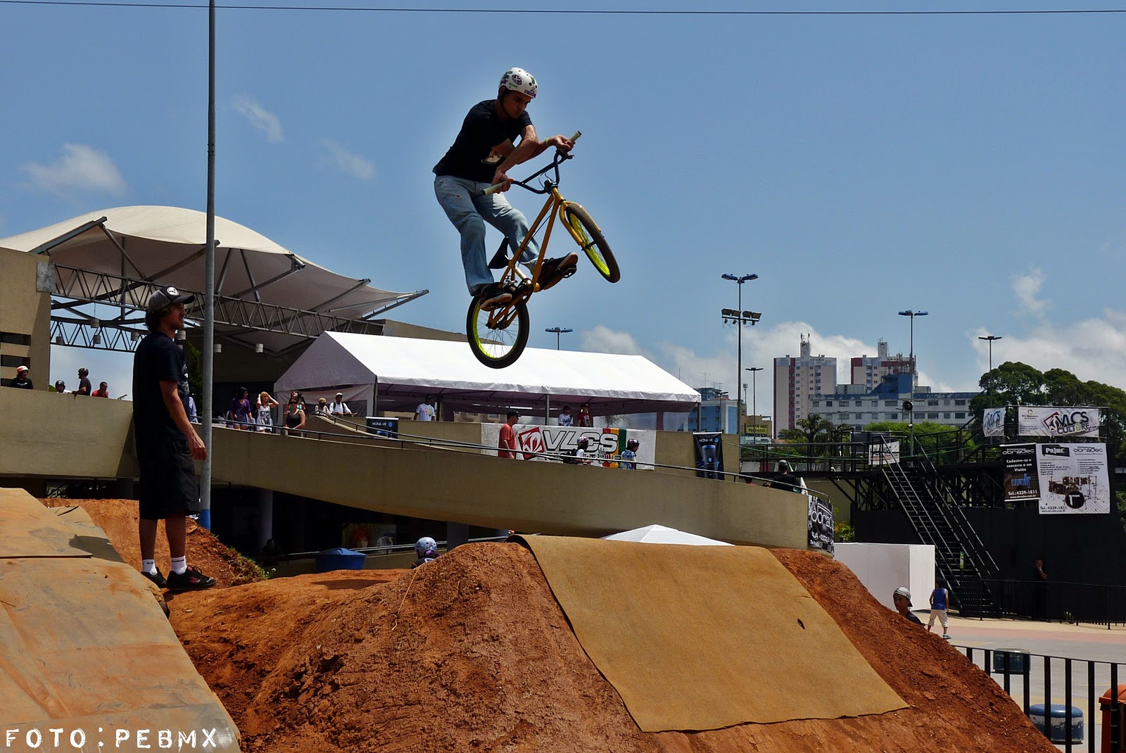 AtomicBmx: VLCS - CULTURA FEST - BMX DIRT JUMP