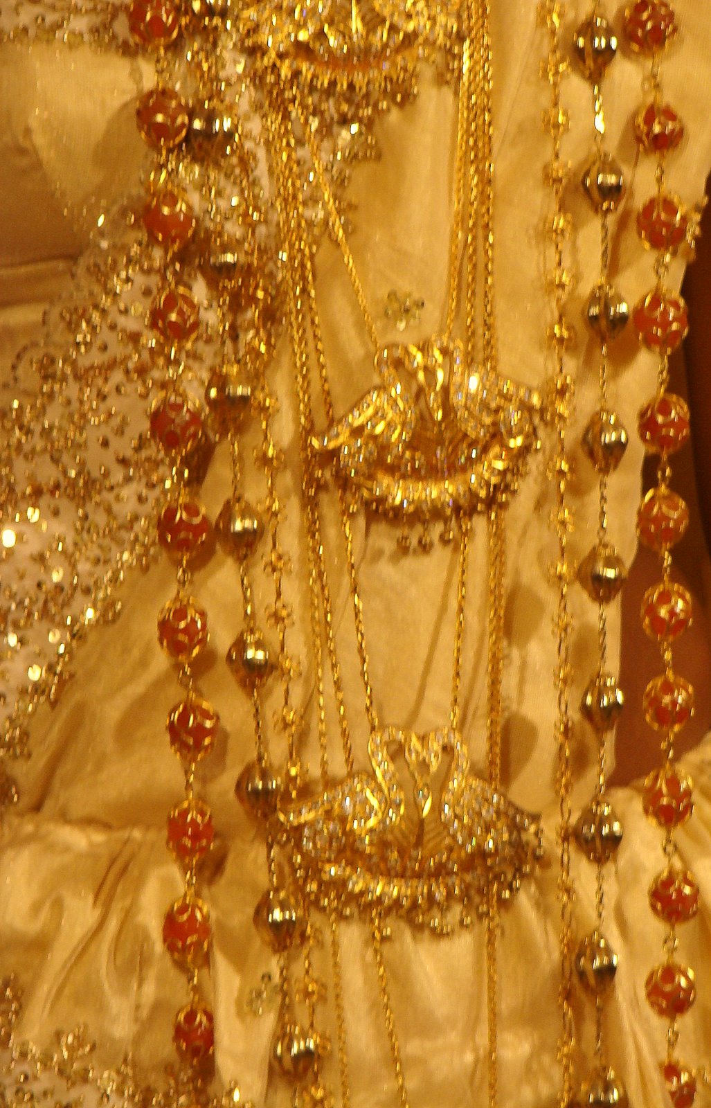 DiscoverSriLanka SRI LANKA TRADITIONAL JEWELRY