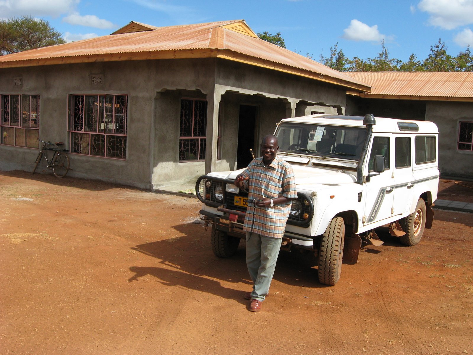 [Christopher+at+UMATU+Centre.JPG]