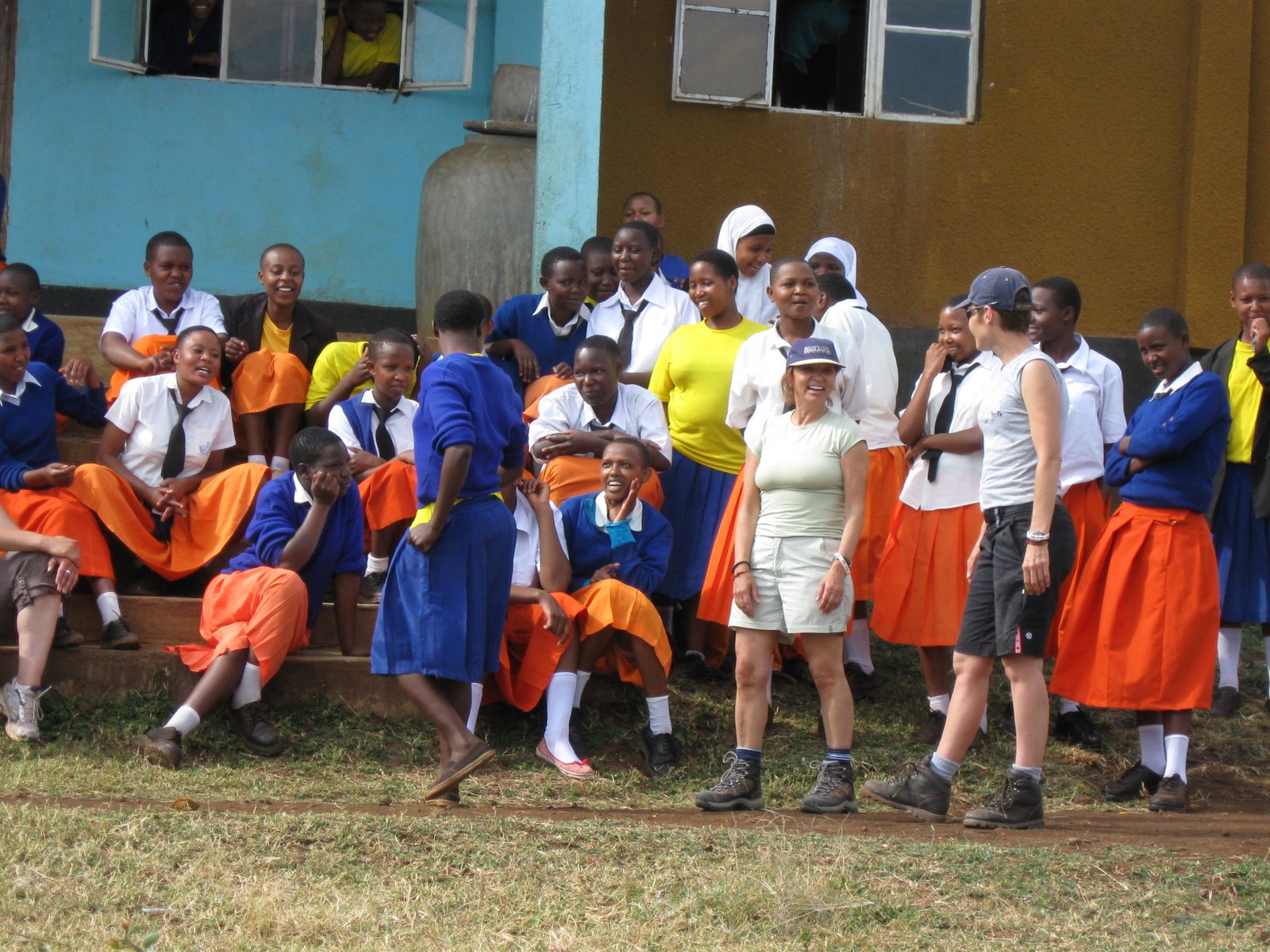 [Girls+and+guests.JPG]