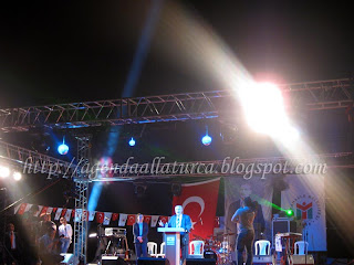 Ainda o Dia da Vitória (Zafer Bayramı)