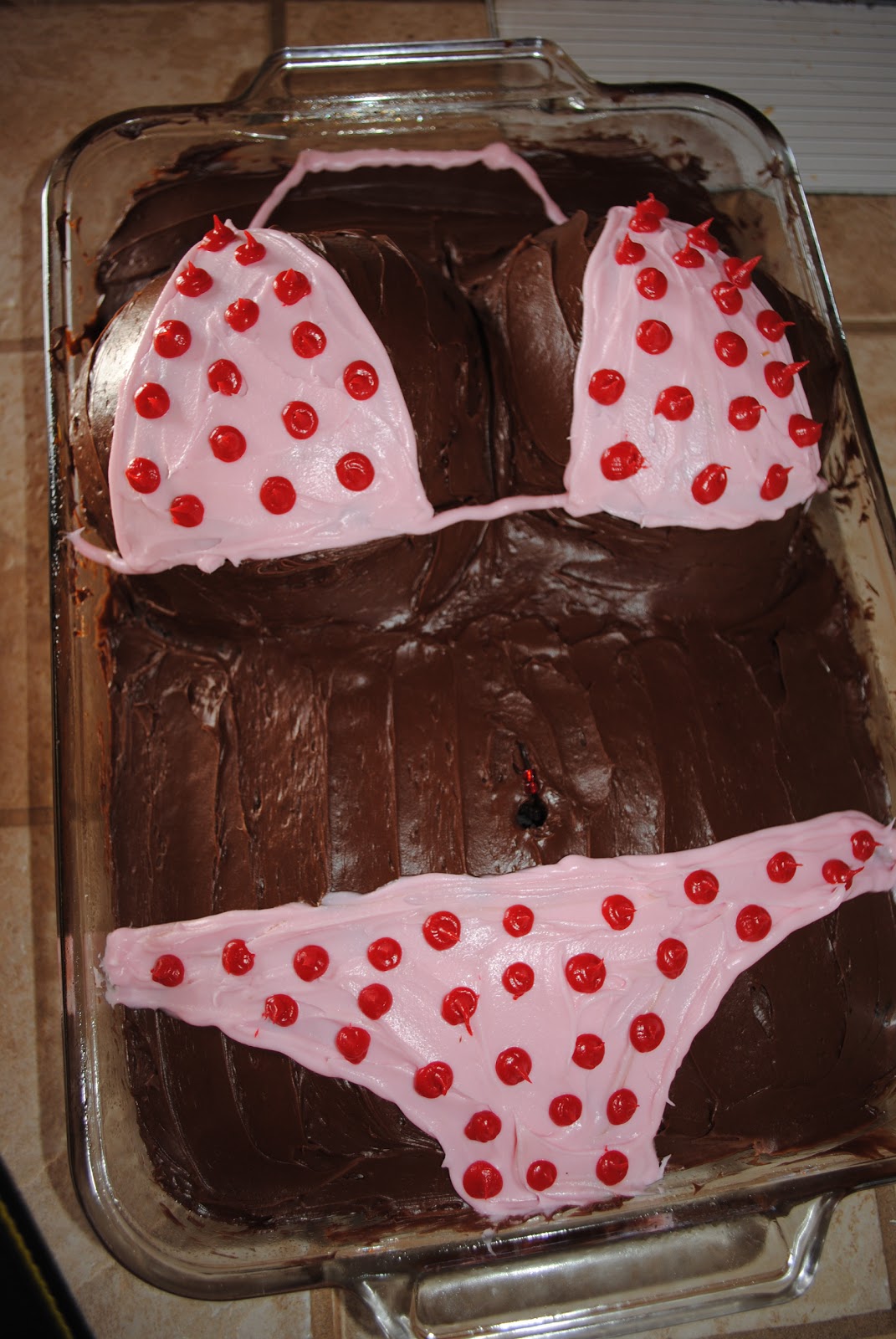 I know what we're gonna do today! Bikini Cake
