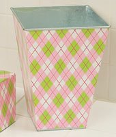 [argyle+waste+basket.jpg]