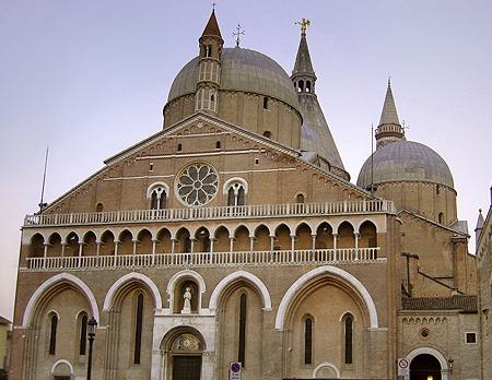 [Padua.JPG]