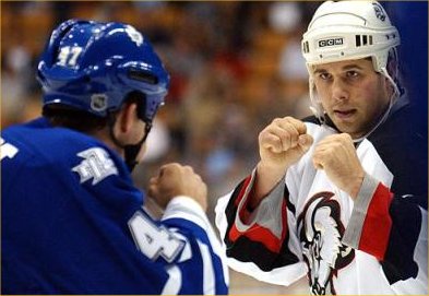 [best-hockey-fight-ever1.jpg]