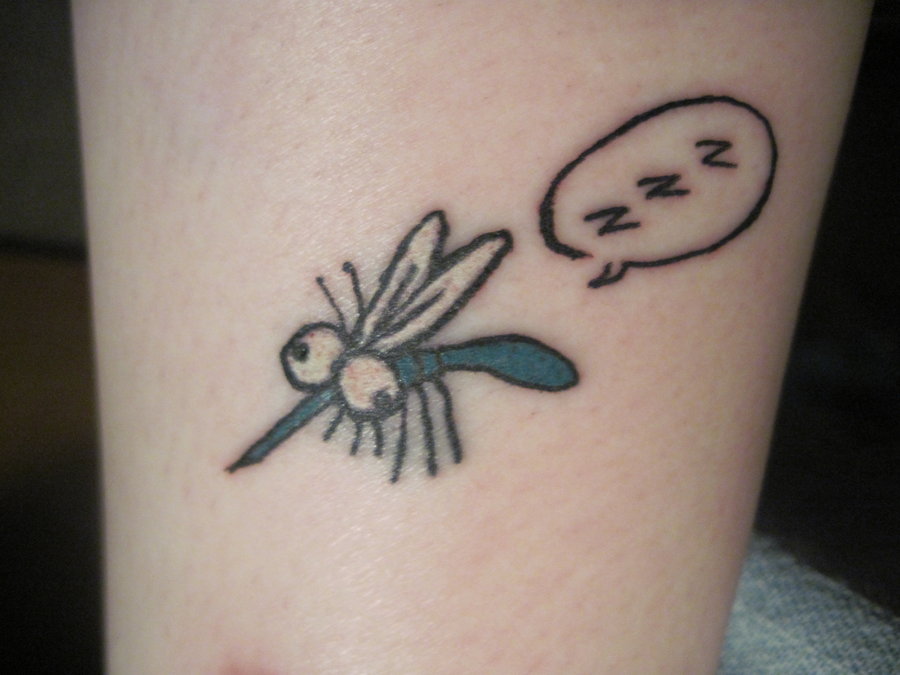 Маленькие рисунки на руках ручкой