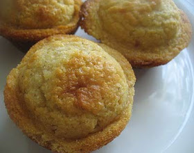 Cornmeal Honey Muffins