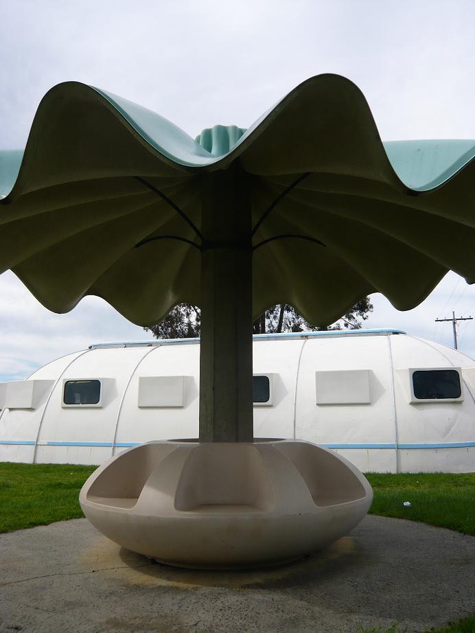 [carribean+gardens-small.JPG]