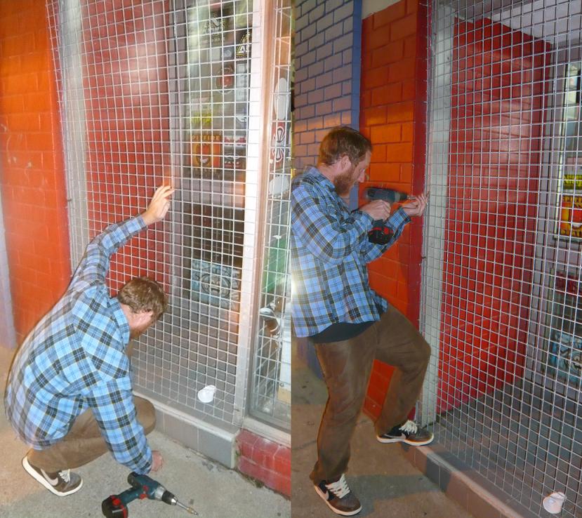 [mike+shut+shop.JPG]