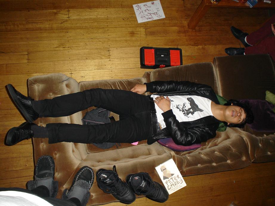 [sleeping+charles.JPG]