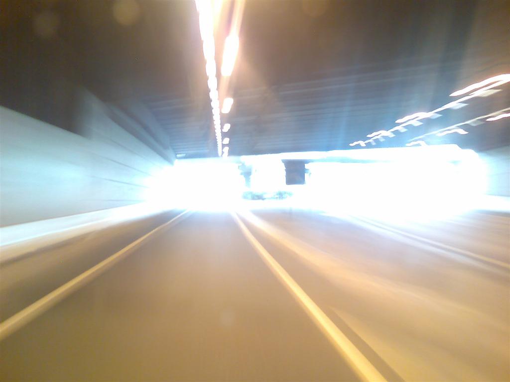 [tunnel+(3).jpg]
