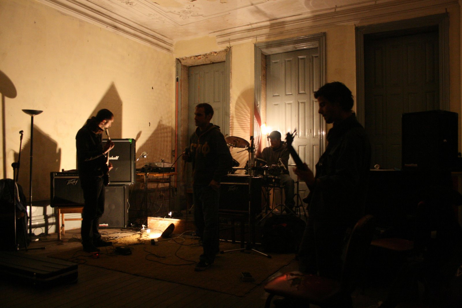 [numb+skull_28dez'07.JPG]