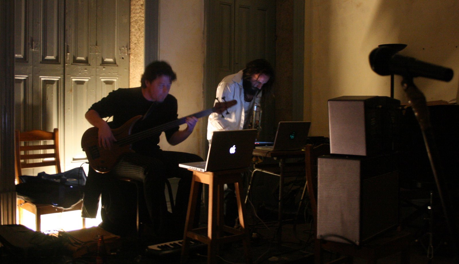 [Kigene+Kuvax_12fev2008.jpg]