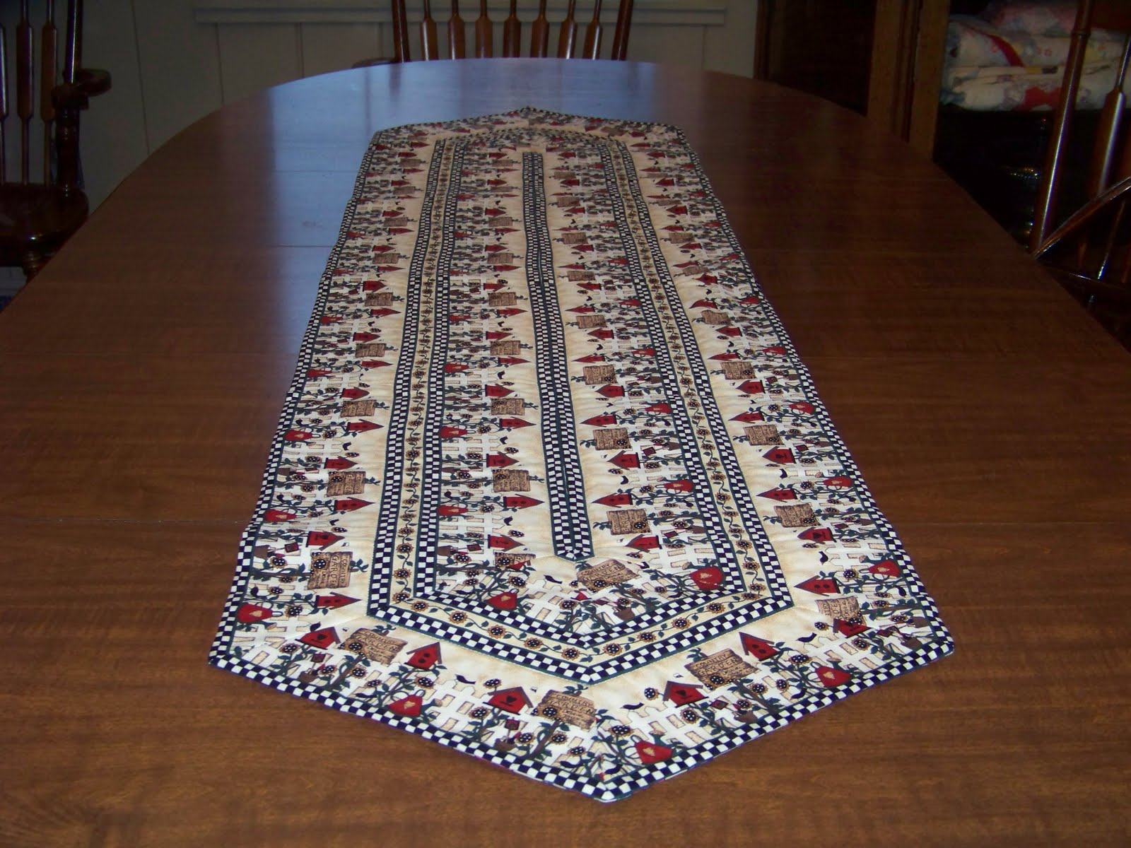 The Olde Stone House Table runners