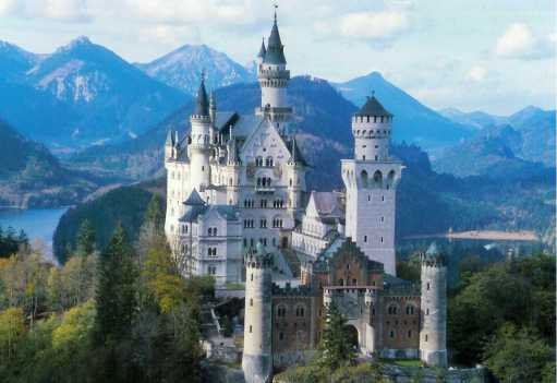 [castillo.bmp]