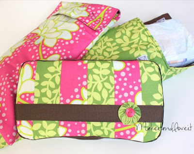 To Sew With Love: 30 minutes Diaper and Wipes Purse/Holder Tutorial
