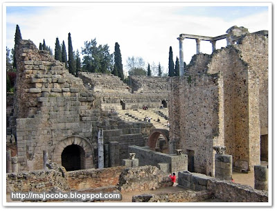En el Tren de La Vida: Teatro Romano de Mérida (España)
