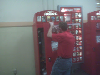 Inside A Redbox Dvd Vending Machine – Lehman Family