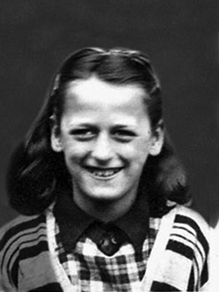 [Myra+Hindley+(niña)+(001).jpg]