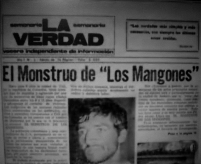 [Los+titulares+(002).JPG]