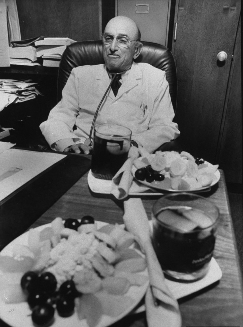 [Herman+Tarnower+(003).jpg]