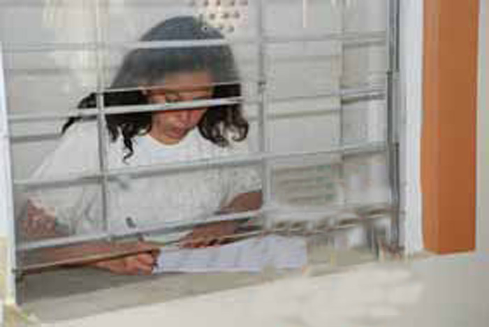 [Tras+las+rejas+(004).jpg]