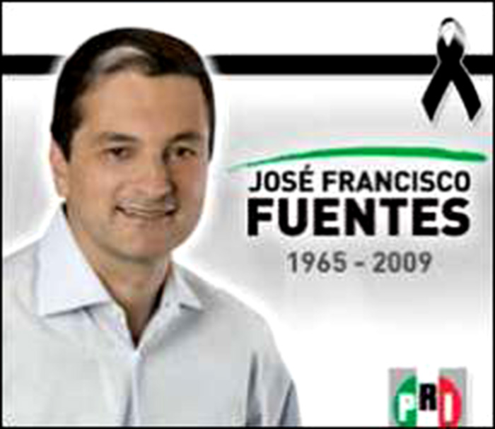 [Crespón+de+luto+(003).jpg]