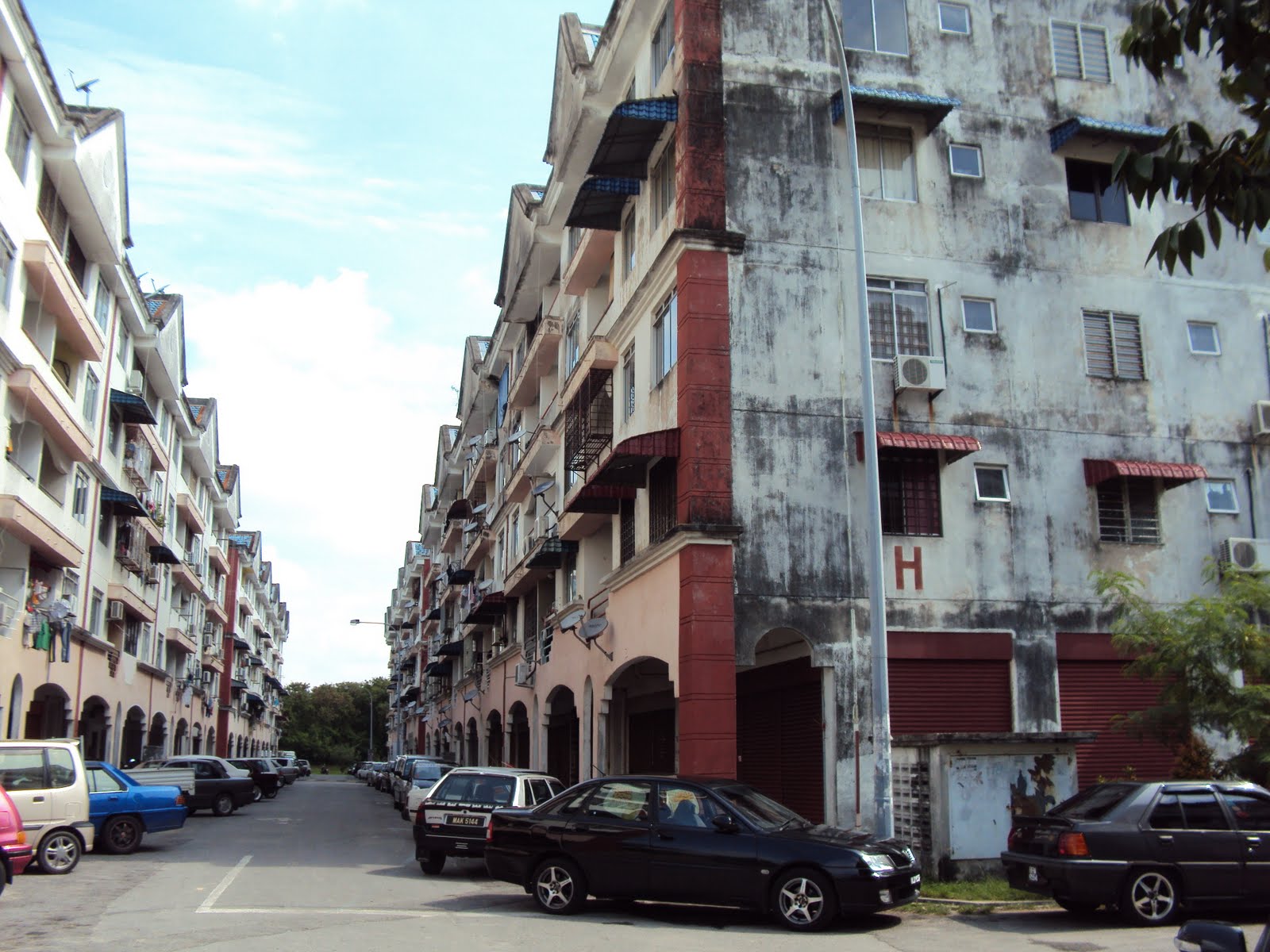 . Pangsapuri Kota Laksamana Utama RM 35K