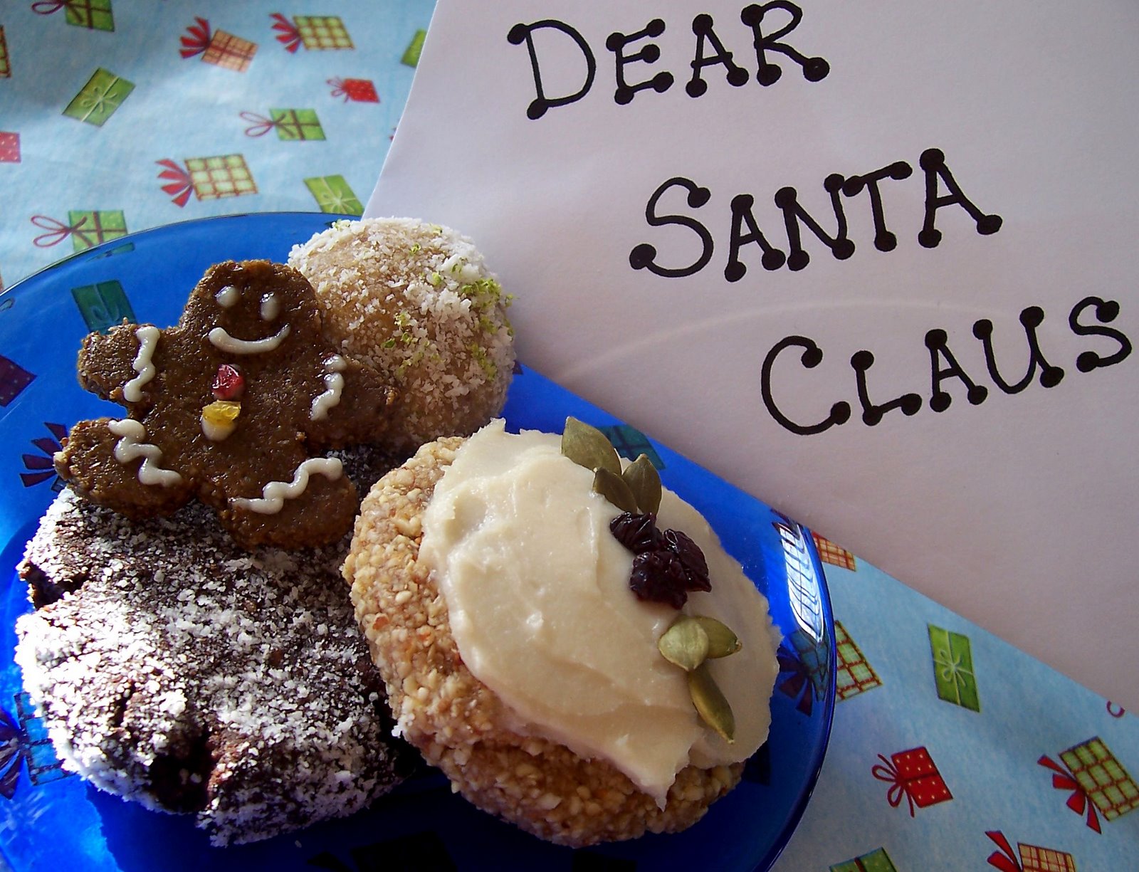 [dearsantacookies2008.jpg]