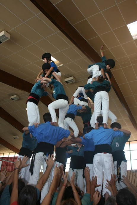 Nou de cinc de germanor