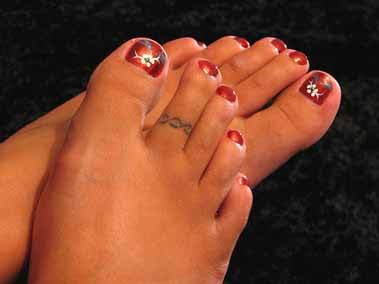 Toe ring tattoo images