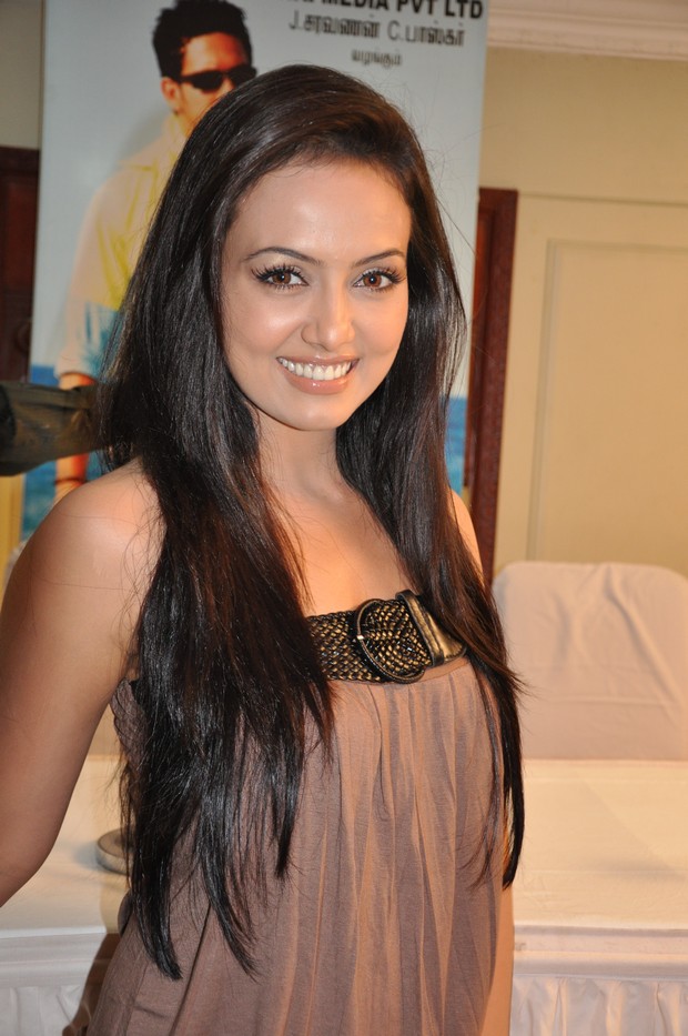 sana-khan4-765438.jpg