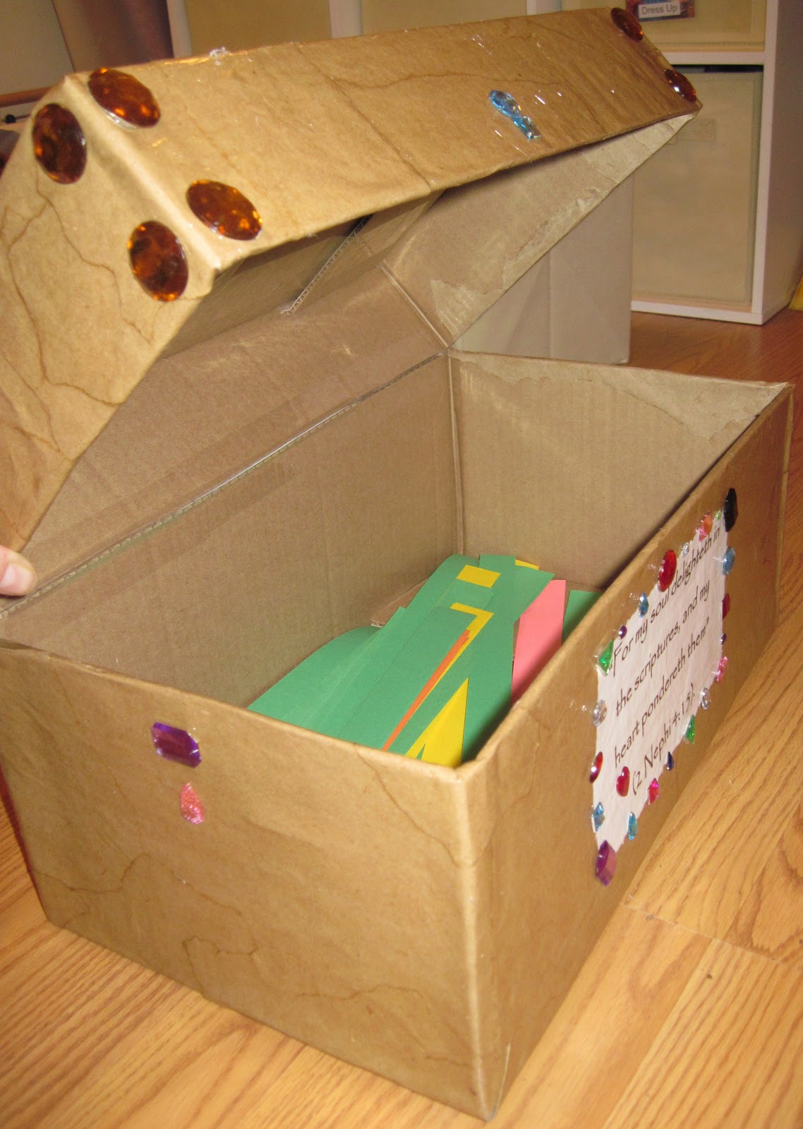 What I Did Today: Today I Made A Treasure Box.