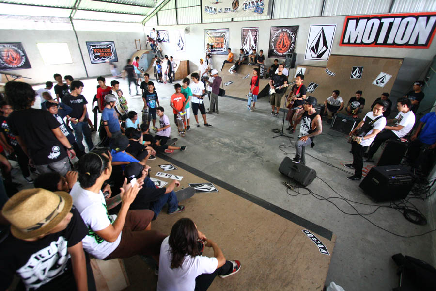 Motion STONES WILD IN THE PARK BALI RESULTS