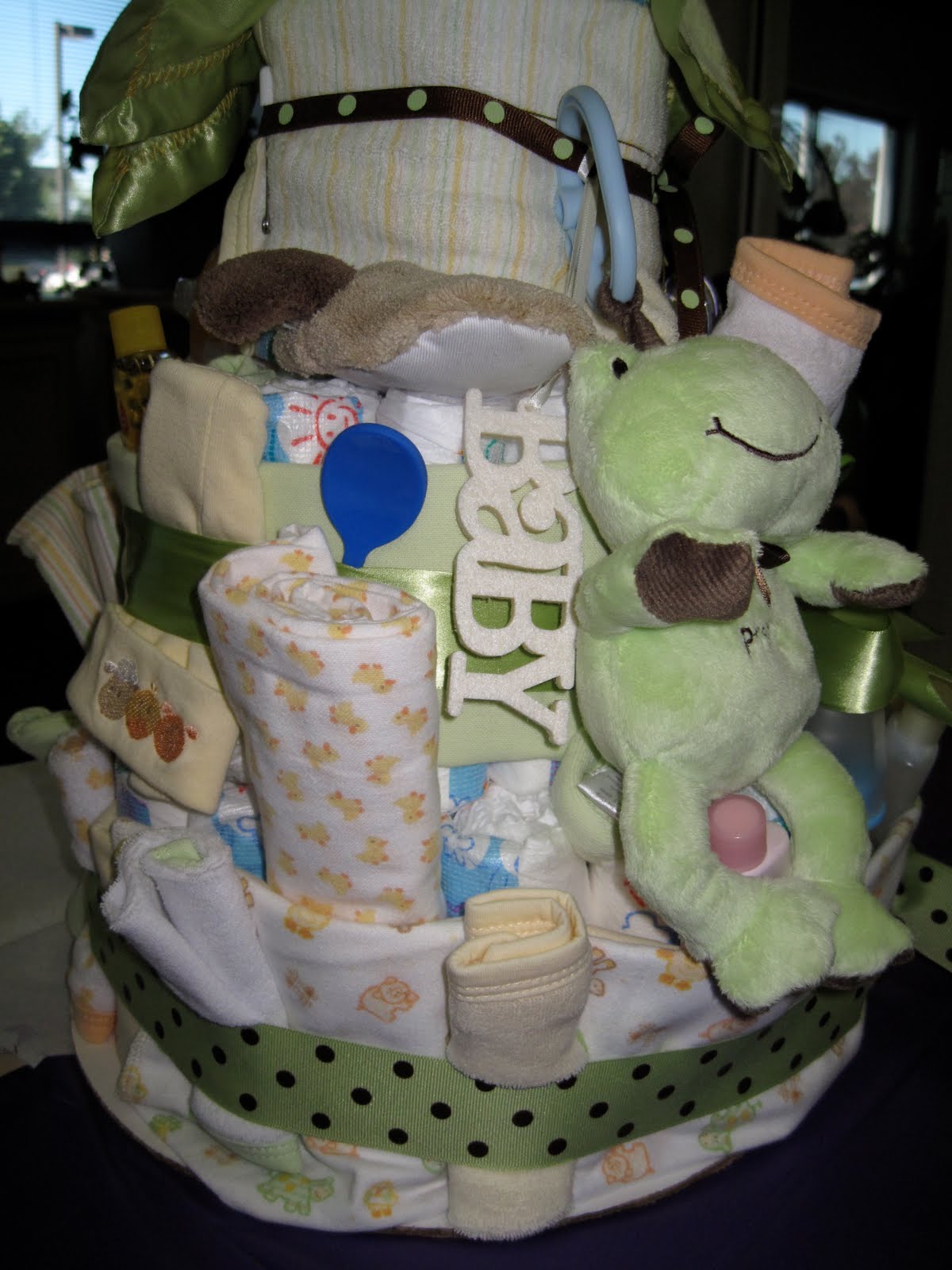 from Sassi, who lived it&hellip; Step by Step Diaper Cake