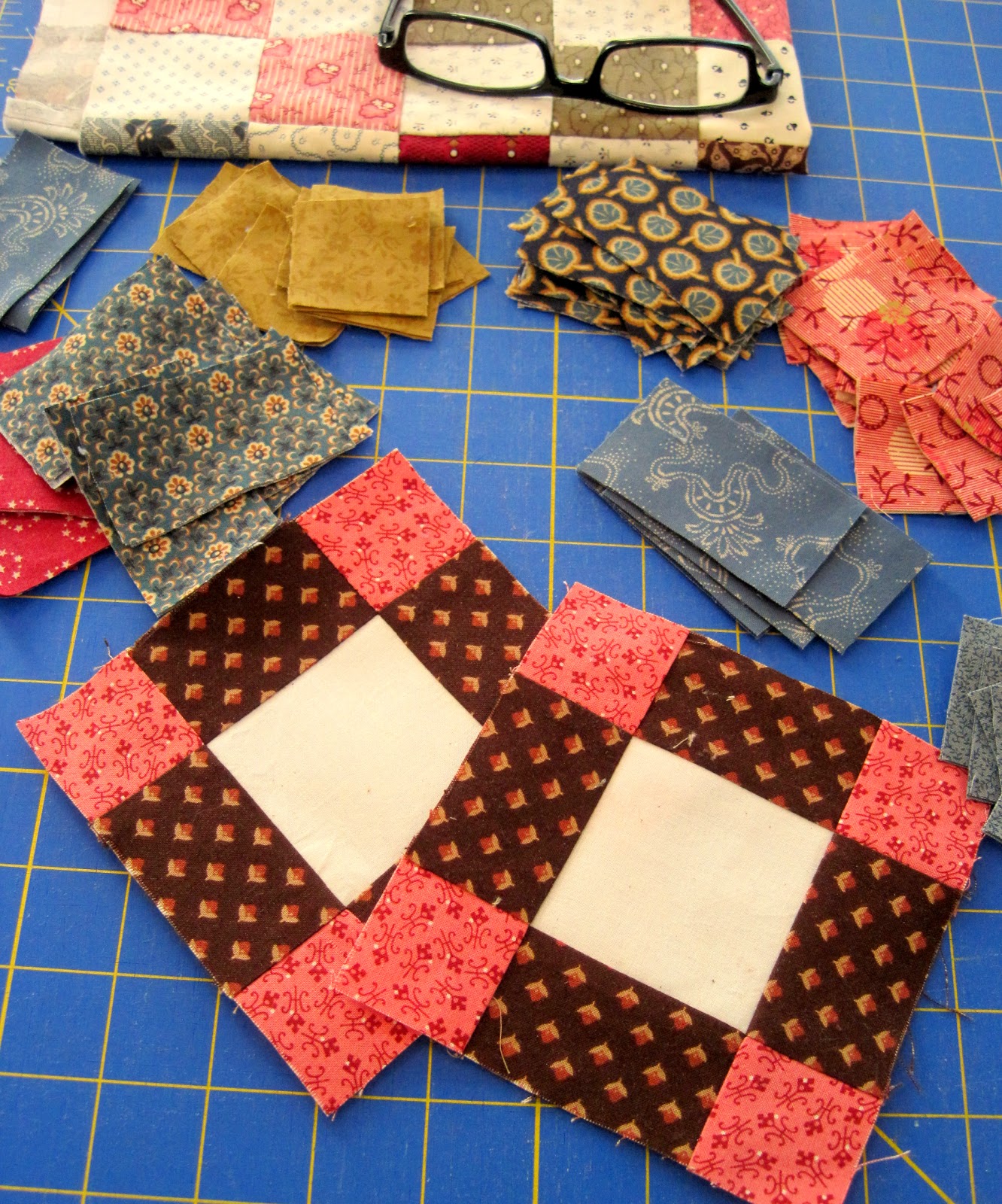 A Sentimental Quilter Friendship Quilts
