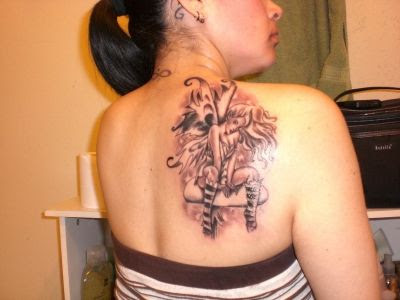 upper back tattoos women
