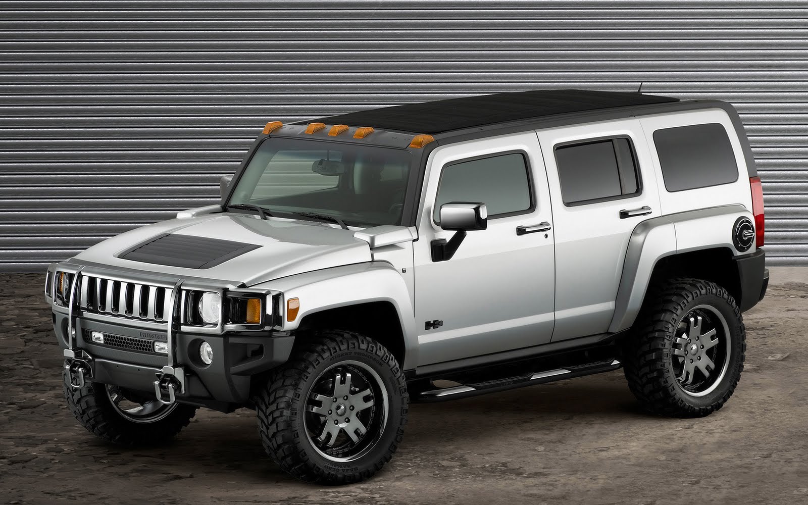 Hot cars: Hummer H1 H2 H3 models 2010 2011 2009